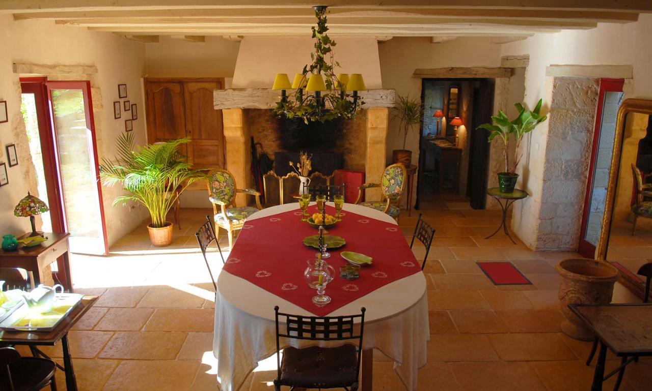 Le Manoir Du Rocher Домм Екстер'єр фото