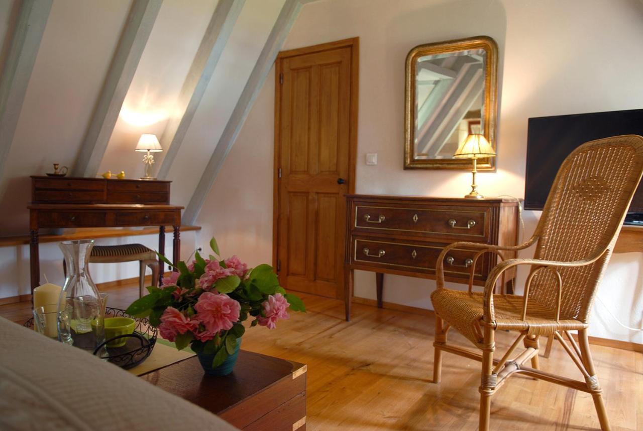 Le Manoir Du Rocher Домм Екстер'єр фото